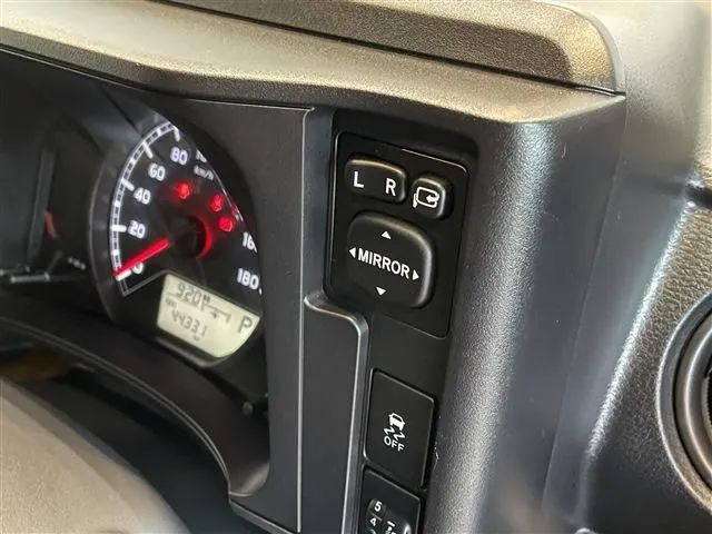 トヨタ　プロボックスバン　２ＷＤ