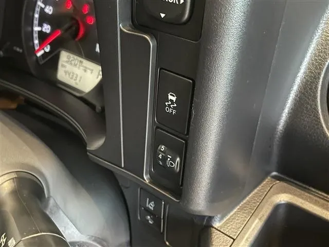 トヨタ　プロボックスバン　２ＷＤ