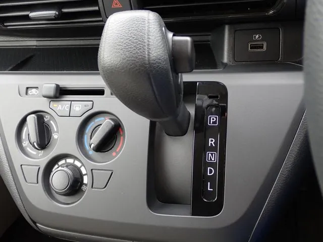 デイズ（ニッサン）の車両写真