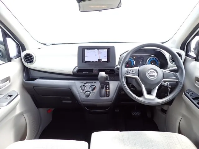 デイズ（ニッサン）の車両写真