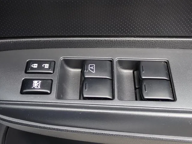 ノート（ニッサン）の車両写真