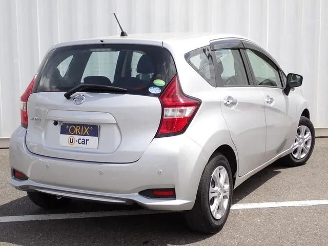 ノート（ニッサン）の車両写真