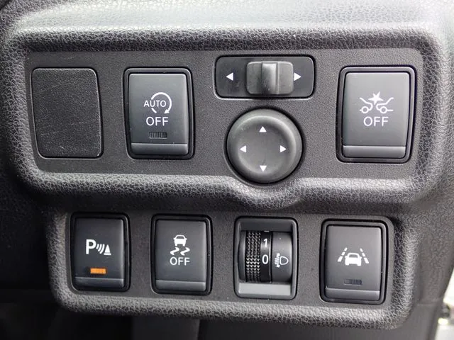 ノート（ニッサン）の車両写真