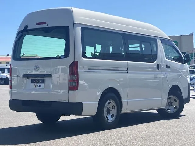 レジアスエースバン 1.15t 2WD(トヨタ)の車両写真