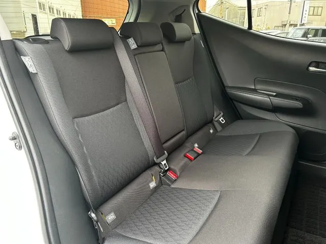 アクア(トヨタ)の車両写真