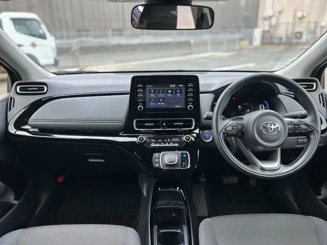 アクア(トヨタ)の車両写真