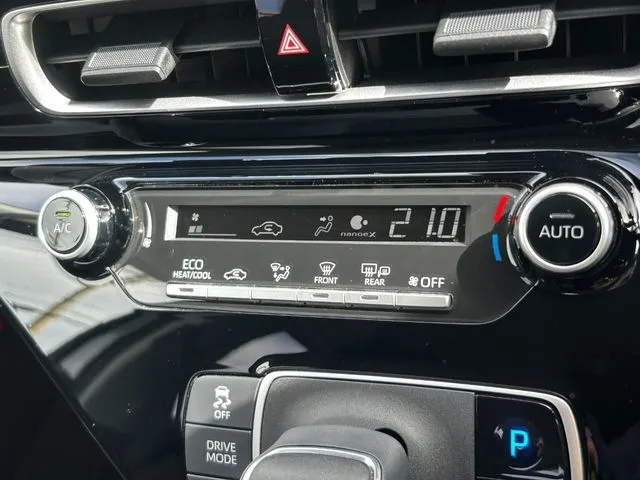 アクア(トヨタ)の車両写真