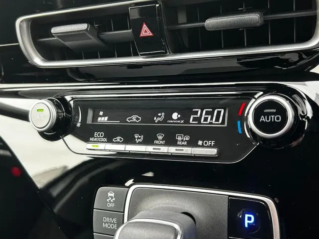 アクア(トヨタ)の車両写真