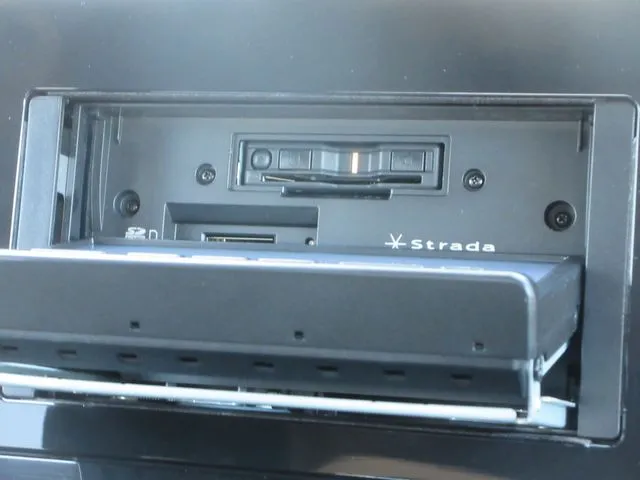 ニッサン　ノート