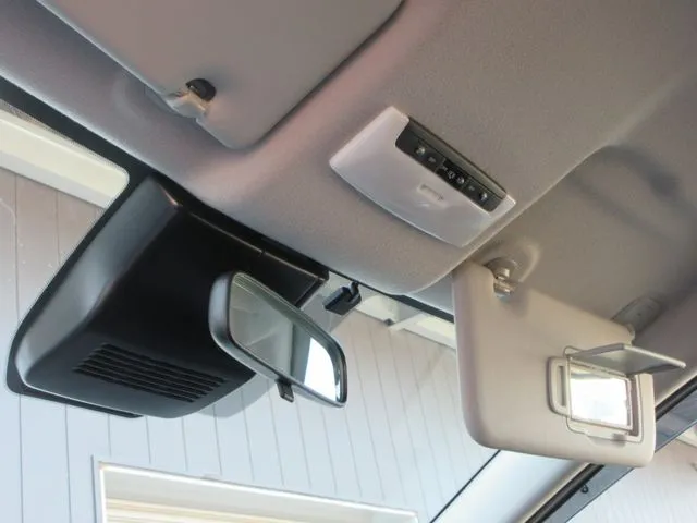 ニッサン　ノート