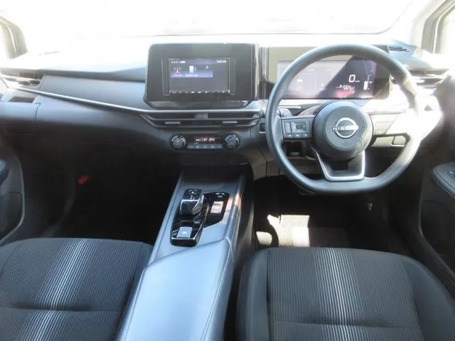 ニッサン　ノート