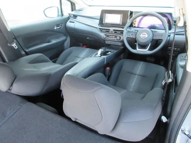 ニッサン　ノート