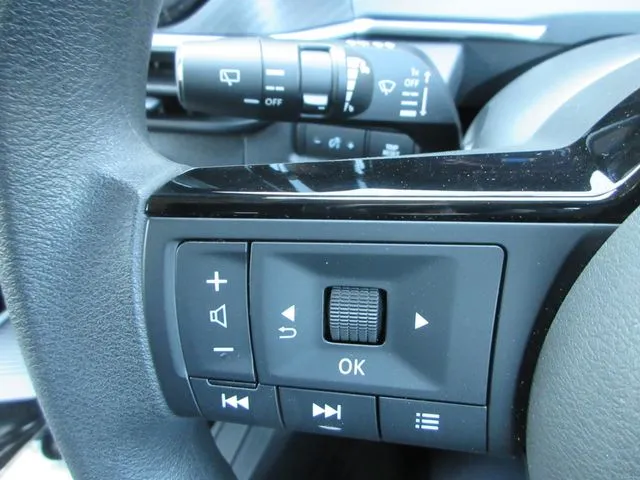 ニッサン　ノート