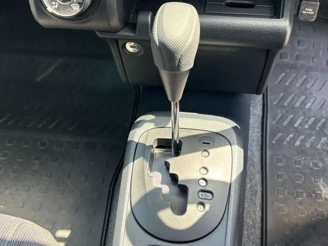 プロボックスバン　２ＷＤ（トヨタ）の車両写真