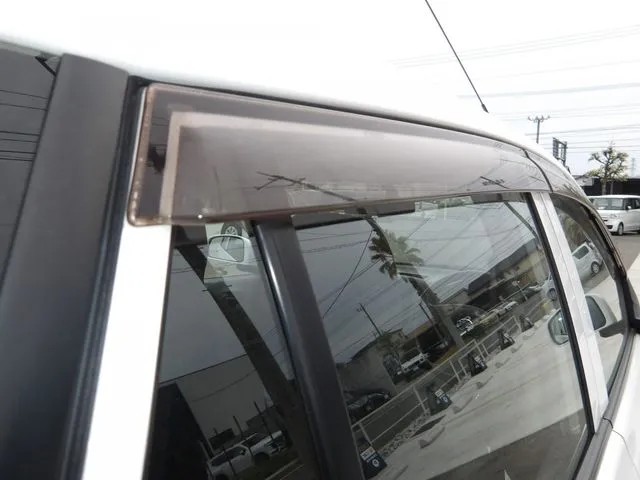 ニッサン　ＮＶ１５０　ＡＤ　４ＷＤ