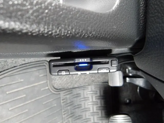 ニッサン　ＮＶ１５０　ＡＤ　４ＷＤ