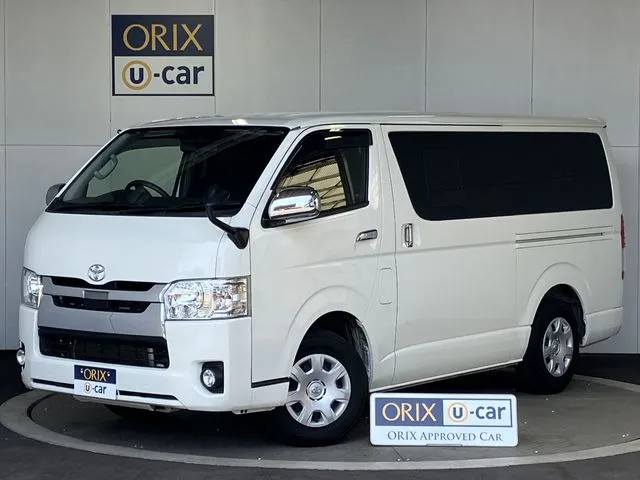 トヨタ　ハイエースバン　２ＷＤ