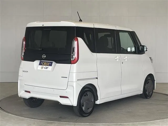 ルークス（ニッサン）の車両写真