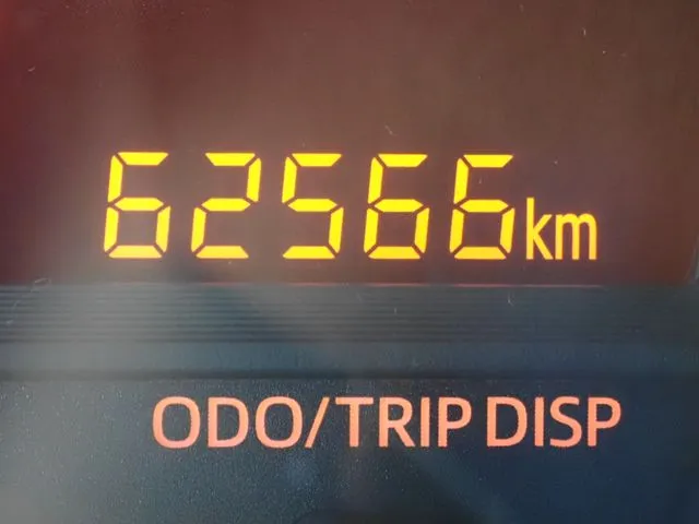 ムーヴ（ダイハツ）の車両写真