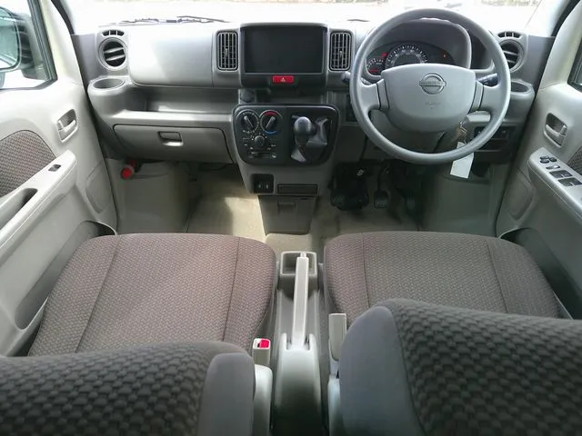 ニッサン　クリッパーバン