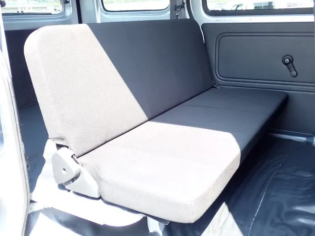 ハイゼットカーゴ（ダイハツ）の車両写真