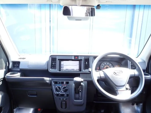 ハイゼットカーゴ（ダイハツ）の車両写真