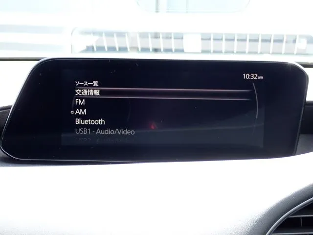 ＭＡＺＤＡ３　セダン（マツダ）の車両写真