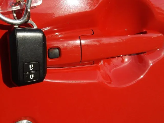 ハスラー（スズキ）の車両写真