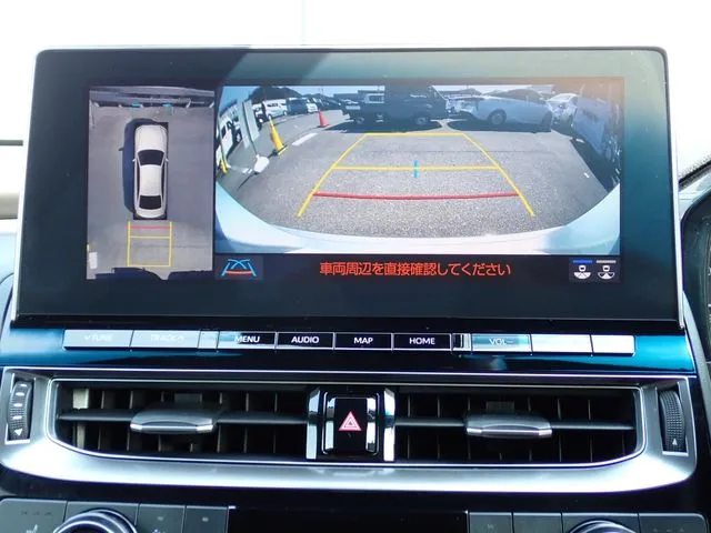 クラウン　セダン　ハイブリッド（トヨタ）の車両写真