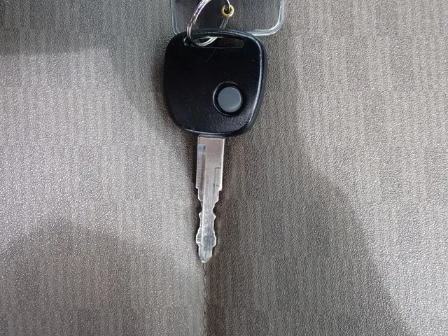 エブリイバン（スズキ）の車両写真