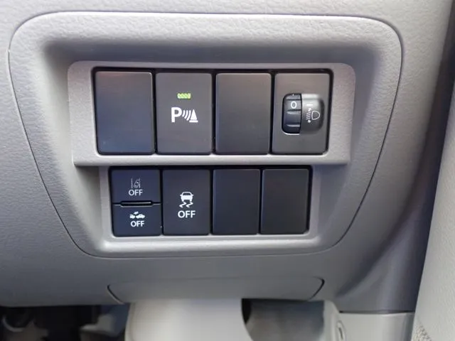 エブリイバン（スズキ）の車両写真