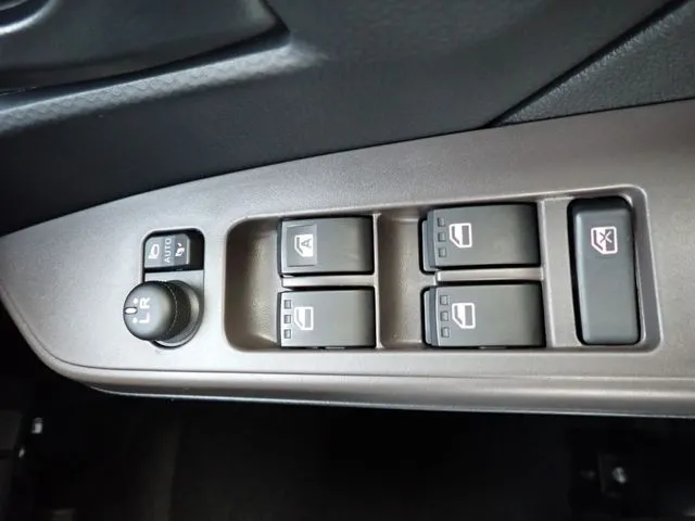 ルーミー（トヨタ）の車両写真