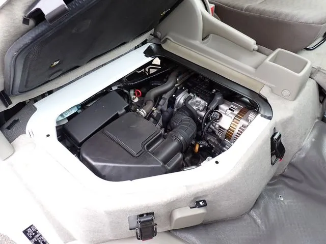 エブリイバン（スズキ）の車両写真