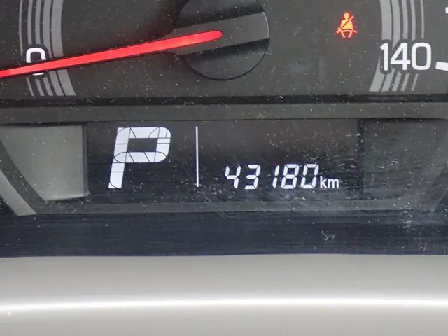 エブリイバン（スズキ）の車両写真