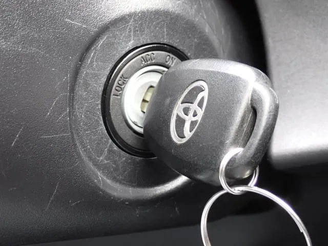 トヨタ　アクア