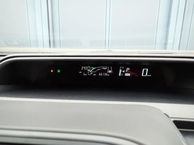 トヨタ　アクア