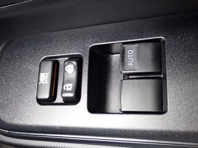 トヨタ　アクア