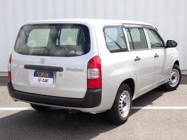 プロボックスバン　２ＷＤ（トヨタ）の車両写真