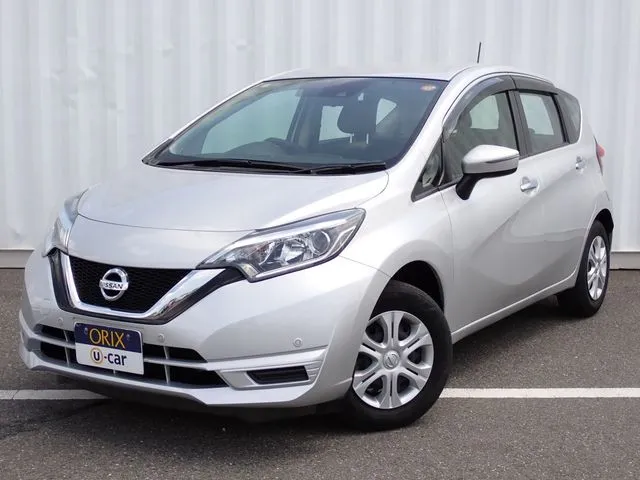 ノート（ニッサン）の車両写真