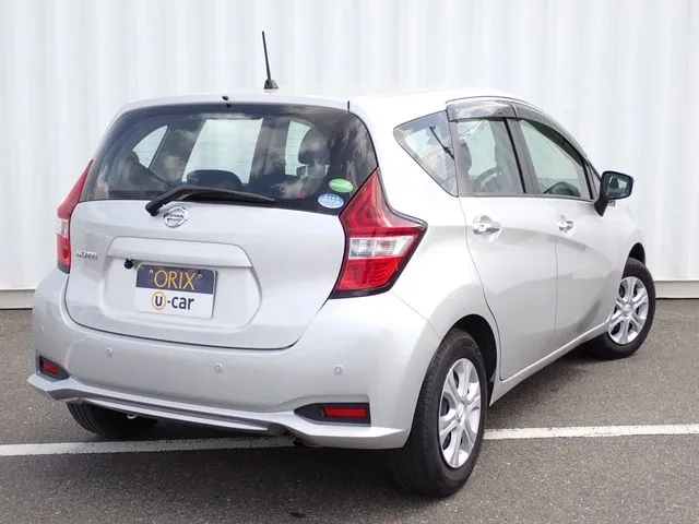 ノート（ニッサン）の車両写真