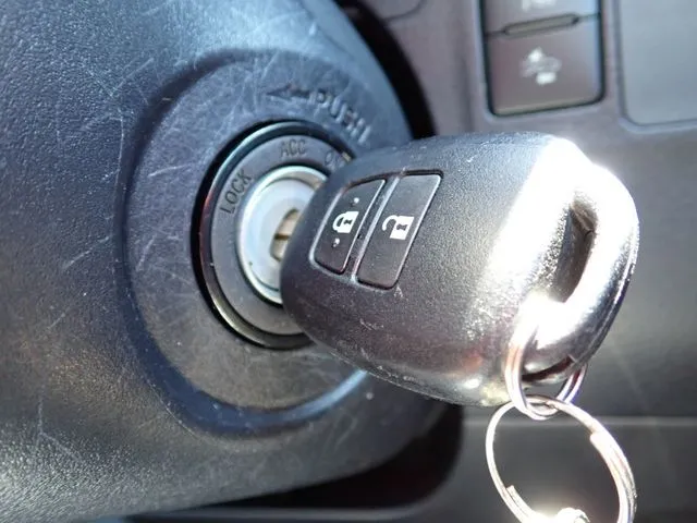 プロボックスバン　ハイブリッド（トヨタ）の車両写真