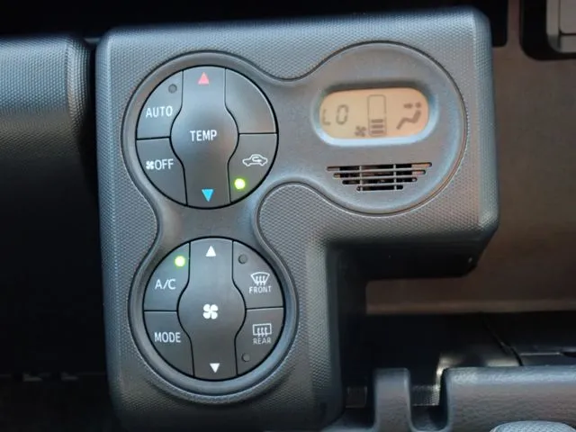 プロボックスバン　ハイブリッド（トヨタ）の車両写真