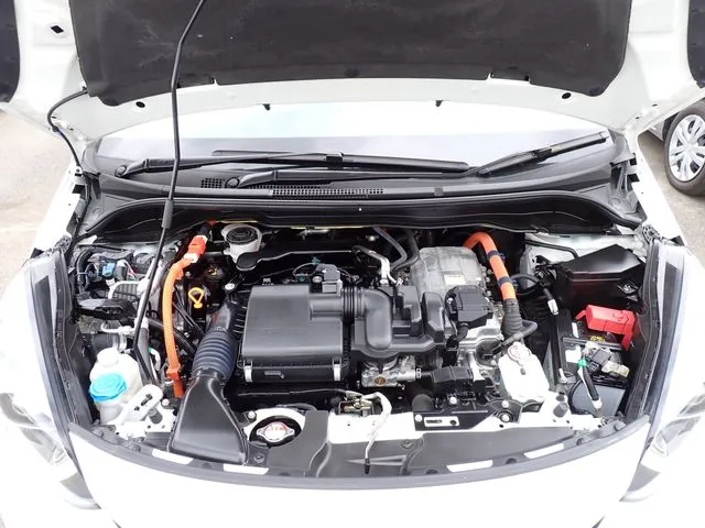 フィット　ｅ：ＨＥＶ（ホンダ）の車両写真