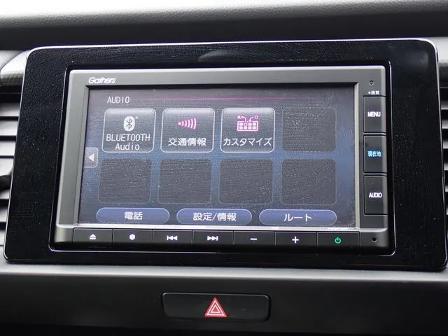 フィット　ｅ：ＨＥＶ（ホンダ）の車両写真