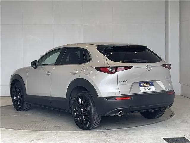 ＣＸ－３０（マツダ）の車両写真
