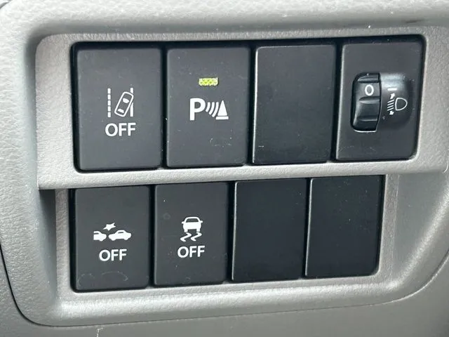 エブリイバン（スズキ）の車両写真