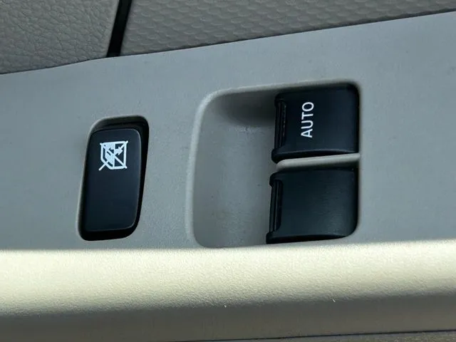 エブリイバン（スズキ）の車両写真