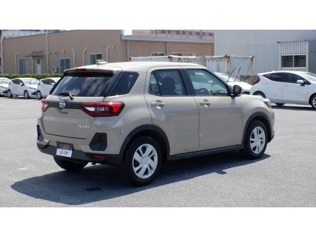 ロッキー（ダイハツ）の車両写真