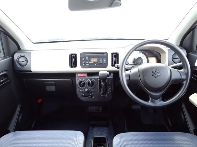 アルト　４ＷＤ（スズキ）の車両写真