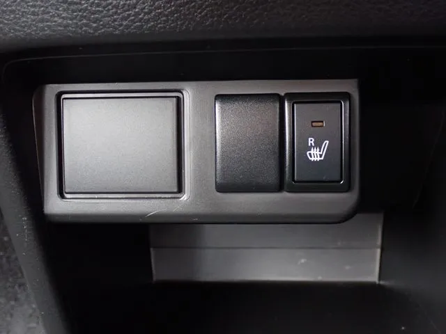 アルト　４ＷＤ（スズキ）の車両写真